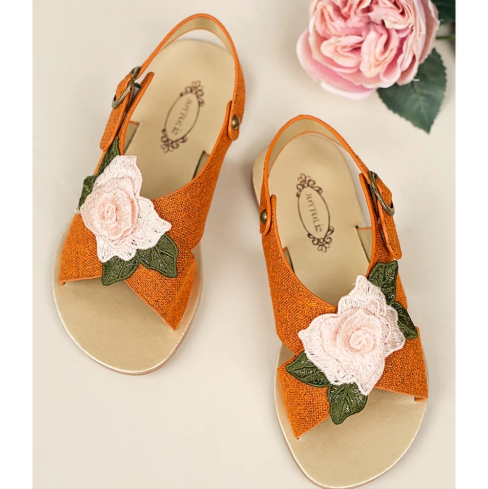 New Joyfolie Sandals